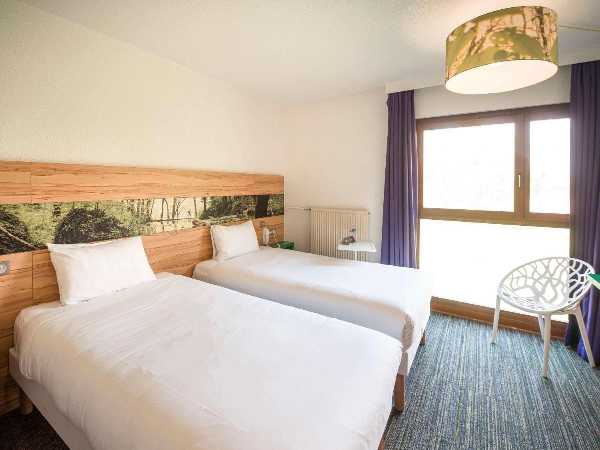 ホテル Ibis Styles サールブール エクステリア 写真